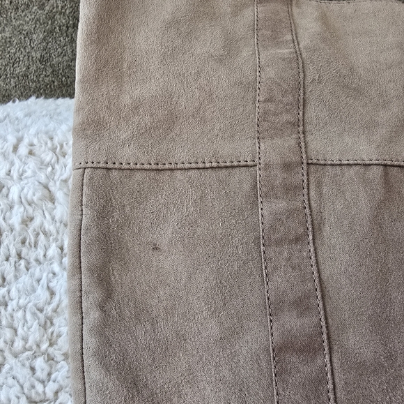 Over The Knee Tan Suede Heeled Boots - Picture 6 of 10